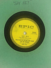 Load image into Gallery viewer, 1954 Willie Mays New York San Francisco Giants Baseball MLB 78 RPM Epic Record