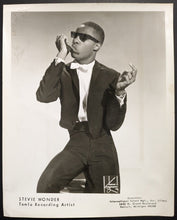 Load image into Gallery viewer, 1960s Stevie Wonder Type 1 B&W Vintage Promotional Photo Tamla Recording LOA