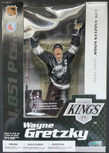Load image into Gallery viewer, 2004 12" Wayne Gretzky McFarlane NHL Hockey LA Kings Figurine Action Figure NOS