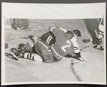 Load image into Gallery viewer, 1962 Maple Leaf Gardens Stanley Cup Finals Press Photo Blackhawks vs Maple Leafs