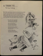 Load image into Gallery viewer, 1966 Vintage Original MLB Baseball New York Yankees Official Yearbook Mantle