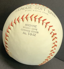 Load image into Gallery viewer, Vintage Official League Winn Well Softball Original Box Unused Unsigned T-S-12