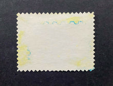 Load image into Gallery viewer, 1969 Gerry Desjardins O-Pee-Chee Hockey Card OPC Los Angeles Kings + Stamp
