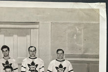 Load image into Gallery viewer, 1941-42 Toronto Maple Leafs Stanley Cup Type 1 Turofsky Team Photo Panorama Rare