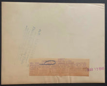 Load image into Gallery viewer, Joe Louis Vintage Pre-Feight Press Photo Playing Checkers With Johnny Paycheck