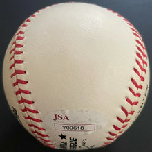 Load image into Gallery viewer, Hank Aaron Autographed Signed Baseball VTG National League Atlanta Braves JSA