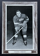 Load image into Gallery viewer, 1950-64 Beehive Corn Syrup Group 3 Hockey Photo Floyd Smith NHL