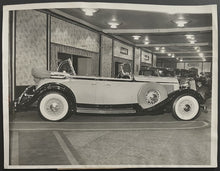 Load image into Gallery viewer, Type 1 1933 Press Photo Lincoln Phaeton Premiered New York City Auto Show LOA