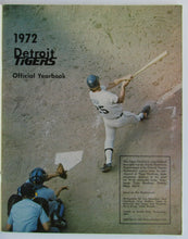 Load image into Gallery viewer, 1972 MLB Baseball Detroit Tigers Yearbook Tiger Stadium Mickey Lolich Vintage