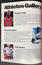 Load image into Gallery viewer, Darryl Strawberry Signed 1992 Legends Sports Memorabilia Magazine Autograph MLB