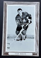 Load image into Gallery viewer, 1964-1967 NHL Hockey Beehive Premium Chicago Blackhawks Stan Mikita Photo