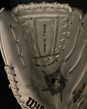 Load image into Gallery viewer, 1993 MLB AL All-Star Team Signed x29 Silver Baseball Glove Puckett Autograph JSA