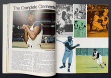 Load image into Gallery viewer, 1971 MLB Baseball Pittsburgh Pirates Revised Official Season Yearbook Clemente