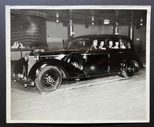 Load image into Gallery viewer, Original Vintage Detroit News Press Photo Mercedes Benz 770 Armoured Limousine