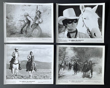 Load image into Gallery viewer, 1981 Universal Pictures Movie The Legend Of The Lone Ranger Press Package