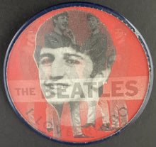 Load image into Gallery viewer, The Beatles Red Vari-Vue Flicker Pinback Button I Love Ringo Vintage Fab 4