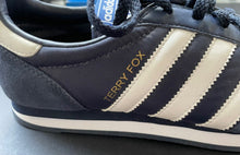 Load image into Gallery viewer, Terry Fox 25th Anniversary Adidas Orion Shoes 1980 Marathon Of Hope Size 7.5 USA