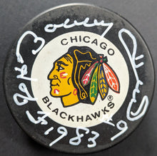 Load image into Gallery viewer, Bobby Hull Autographed Chicago Blackhawks Official NHL Signed Hockey Puck HOF