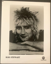 Load image into Gallery viewer, Rod Stewart Publicity Photo Warner Brothers Reprise Rock Music Promo Photograph