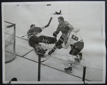 Load image into Gallery viewer, 1962 NHL Stanley Cup Semi Finals Press Photo Chicago Blackhawks vs Canadiens