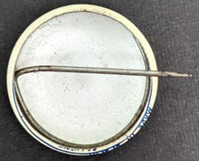 Load image into Gallery viewer, 1953 Winnipeg Blue Bombers Geoff Crain Miniature Pinback CFL Football Vintage