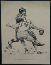 Load image into Gallery viewer, Shell Oil NFL Football Prints Issued 1959 x3 Different Players Frank Gifford +