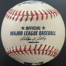 Load image into Gallery viewer, Minnie Minoso Autographed Signed 2001 Topps Archives Reserve Baseball MLB