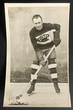 Load image into Gallery viewer, 1932-33 Boston Bruins Team Issued Type 1 Photo Harry Oliver NHL Hockey HOFer
