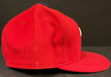 Load image into Gallery viewer, Philadelphia Phillies Team Issued MLB Baseball Hat New Era 59Fifty Sz 7-5/8 New