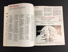 Load image into Gallery viewer, 1973 New York Knicks Vs Philadelphia 76ers Basketball Program Walt Frazier NBA