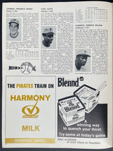Load image into Gallery viewer, 1971 Atlanta Braves vs. Pittsburgh Pirates Program MLB Baseball VTG Hank Aaron