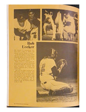 Load image into Gallery viewer, 1968 MLB Baseball Atlanta Braves Yearbook Vintage HOF Aaron Torre Phil Niekro