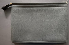 Load image into Gallery viewer, 1979 Team Canada Hockey Team Issued Portfolio World Ice Hockey Championship