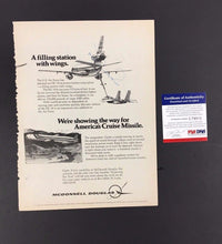 Load image into Gallery viewer, Gordie Howe Signed Paper Detroit Red Wings Autographed Hockey Article NHL COA