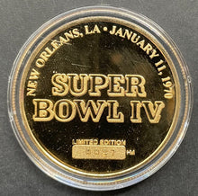 Load image into Gallery viewer, 1970 Super Bowl IV Highland Coin Kansas City Chiefs Minnesota Vikings NFL VTG