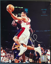 Load image into Gallery viewer, Damon Stoudamire Autographed Blazers Signed NBA Basketball Photo COA