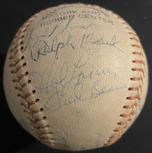 Load image into Gallery viewer, 1972 New York Yankees Team Autographed x19 Baseball Thurman Munson Signed LOA