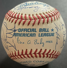 Load image into Gallery viewer, 1997 Atlanta Braves Team Signed Rawlings Baseball 23 Autos Maddux Smoltz JSA LOA