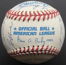 Load image into Gallery viewer, 1997 Atlanta Braves Team Signed Rawlings Baseball 23 Autos Maddux Smoltz JSA LOA