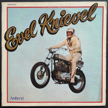 Load image into Gallery viewer, 1974 Daredevil Motorcycle Evel Knievel Amherst Vinyl Record Album Vintage