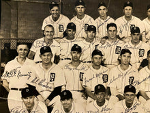 Load image into Gallery viewer, 1940 MLB Baseball Team Photo Detroit Tigers Signed by 33 Autographed Greenberg +
