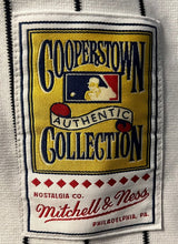 Load image into Gallery viewer, Don Mattingly Autographed New York Yankees MLB Baseball Jersey Signed Fanatics