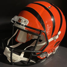 Load image into Gallery viewer, Ja'Marr Chase Autographed Signed Cincinnati Bengals NFL Helmet Football Fanatics