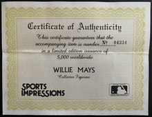 Load image into Gallery viewer, Willie Mays Sports Impressions Figurine Famous Catch 4334/5000 Original Box/LOA