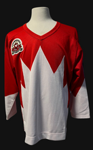 Load image into Gallery viewer, Paul Henderson Autographed 1972 Team Canada Hockey Jersey Signed