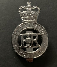 Load image into Gallery viewer, Circa 1974-80 Humberside UK Police Constable Chrome Pinback Vintage England VTG
