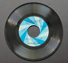 Load image into Gallery viewer, 1967 Rolling Stones 45RPM Record She's A Rainbow / 2000 Light Years From Home