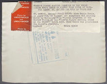 Load image into Gallery viewer, 1928 Type 1 Action Photo Sonja Henie Figure Skating Champion Historical LOA VTG