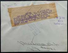 Load image into Gallery viewer, 1938 Type 1 NEA Photo Babe Didrikson Putting Western Open Broadmoor Golf Club