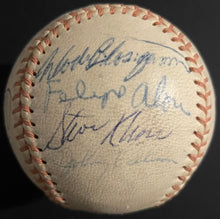 Load image into Gallery viewer, 1972 New York Yankees Team Autographed x19 Baseball Thurman Munson Signed LOA